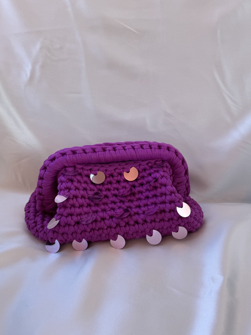 Clara magenta con paillettes