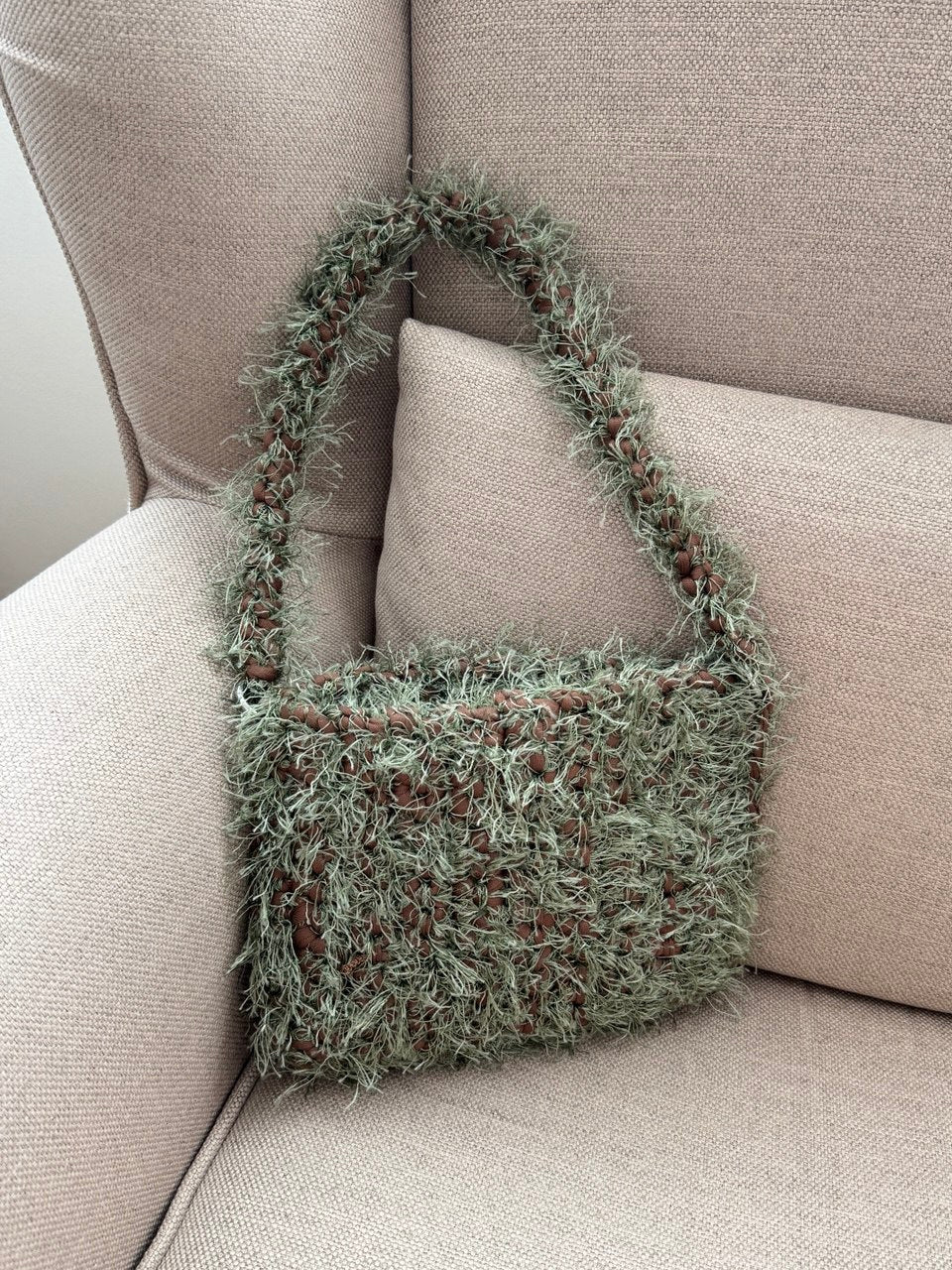 Venere marrone e verde